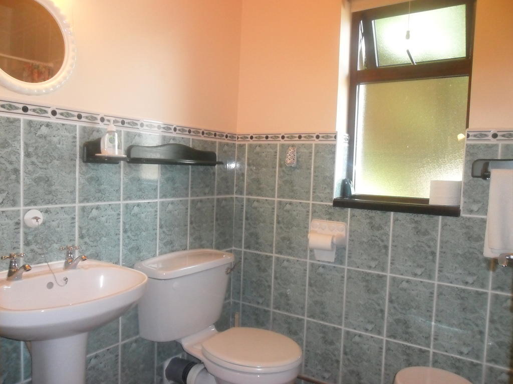 Glen House Room Only Accommodation Youghal Room photo